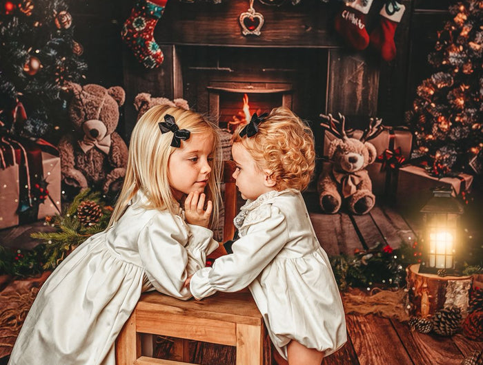 <h1><strong>Santa is coming...</strong></h1>